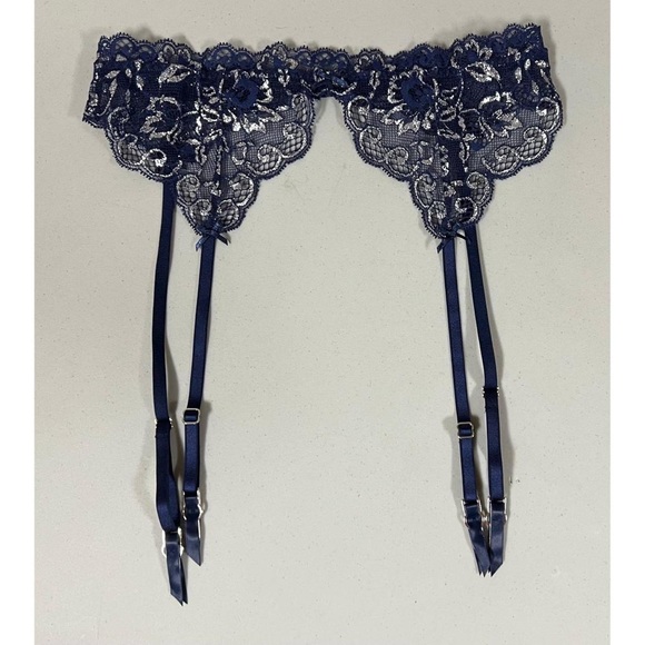 Victoria's Secret Navy Blue Floral Lace Garter Belt Lingerie Size XS/S  # garter
